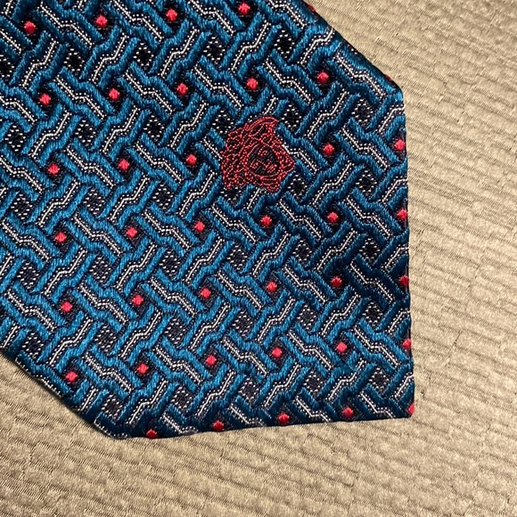 Versace tie - Picture 7 of 7